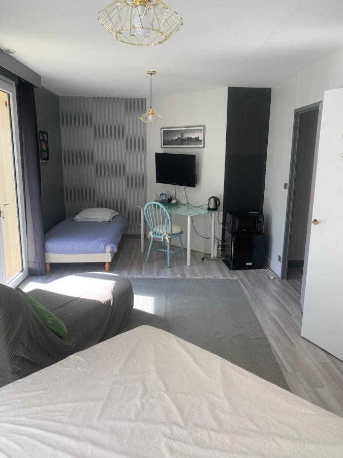 Gommerville Chambre D'Hotes Le Prieure מראה חיצוני תמונה